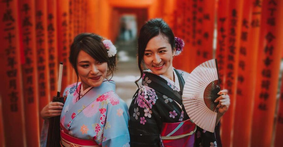 Kyoto: Fushimi Inari Shrine Private Photoshoot - The Senbon Torii walk, made for photos not just sightseeing