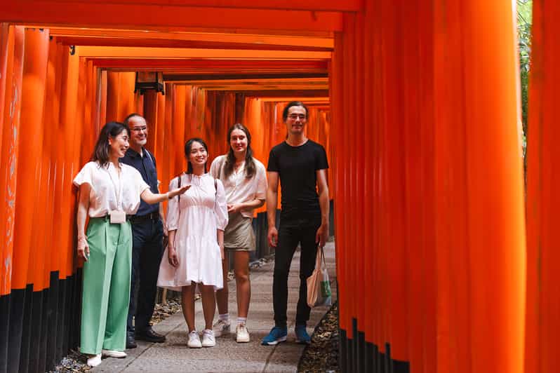 Kyoto: Fushimi Inari Taisha Shrine Walking Tour with Guide - Fushimi Inari Taisha: walking the Senbon Torii route the right way