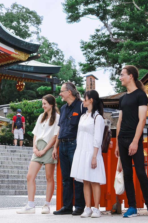 Kyoto: Fushimi Inari Taisha Shrine Walking Tour with Guide - The guided train ride: why it is part of the value