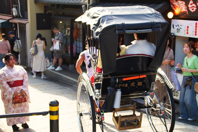 Kyoto: Gion and Geisha District Walking Tour - Nene-no-Michi and the samurai stories that explain street names