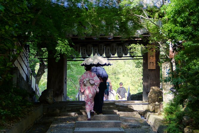 Kyoto: Gion and Geisha District Walking Tour - Price and time: does $22.55 feel fair?