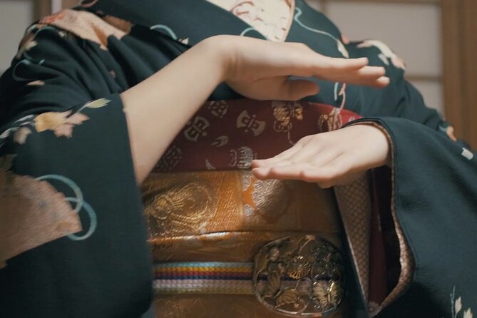 Kyoto Gion Cultural Walk & Geisha Show with Dining Options - Kabuki roots first, so Gion makes more sense