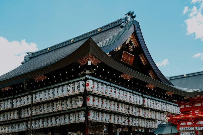 Kyoto Gion Early Morning Walking Tour - Stop 2: Hanamikoji Street in the geisha-district mood