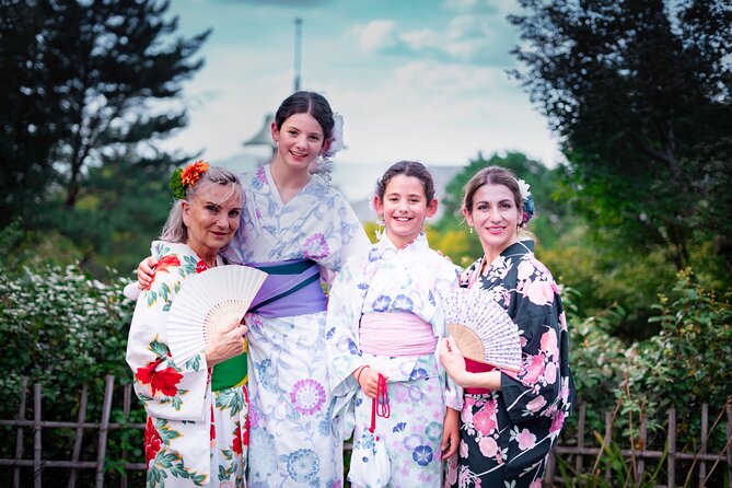 Kyoto Gion, Fushimi Inari, Arashiyama private Photoshoot - Why a private Kyoto photo shoot beats selfie mode