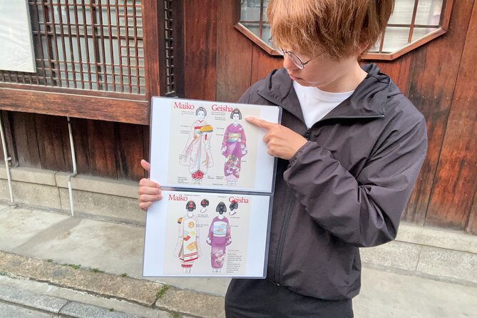 Kyoto: Gion Magical Night Walking Tour - Stop 2: Yasui-Konpiragu shrine and the theme of love, protection, and repair