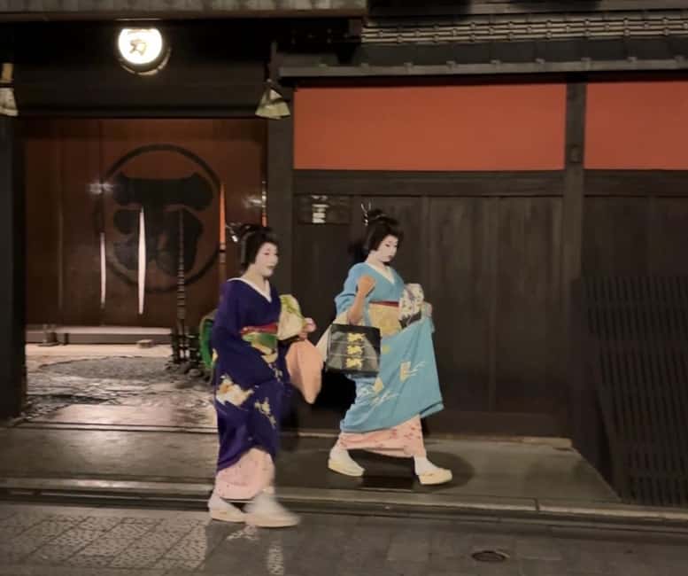 Kyoto: Gion Magical Night Walking Tour with Geisha Trivia - Kyoto at Night, Gion First