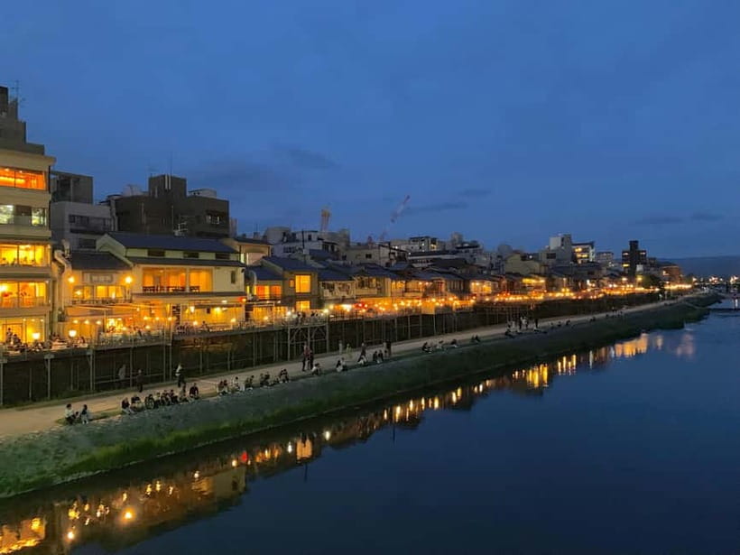 Kyoto: Gion Night Tour Stories of Geisha and Maiko - From Bens Cookies Shijo to Geisha History in Two Hours
