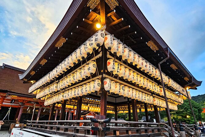 Kyoto Gion Night Walk & Geisha District Guided Tour - Hanamikoji Street: the preserved street you can finally read