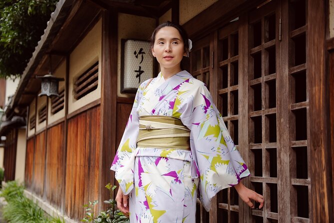 Kyoto Gion Photoshoot - Private Session | Pro Photographer - Stop 2 in Gion: traditional streets, guided angles, real Kyoto mood