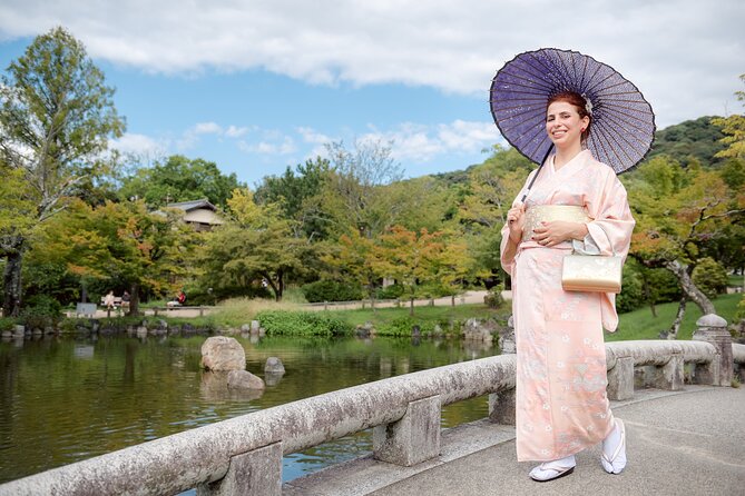 Kyoto Gion Photoshoot - Private Session | Pro Photographer - The 60-minute photo-walk that actually feels like a walk