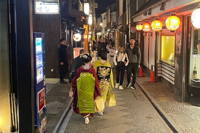 Kyoto Gion Walking Tour for First Time Visitors - Comfort, timing, and who should book this