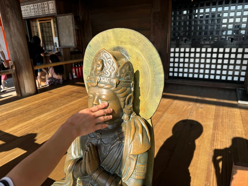 Kyoto: Guided Tour in UNESCO Site, Kiyomizu-dera - 90 Min. - Guides make the difference: Satoshi, Hiro, and Takao Teppei