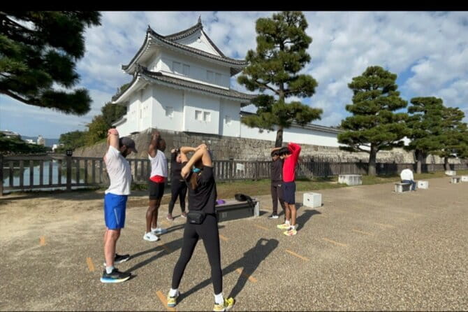 Kyoto Heritage Run - Venture through historical Kyoto landmarks - Crossing Kamogawa to Heian Shrine: a calm break after the effort