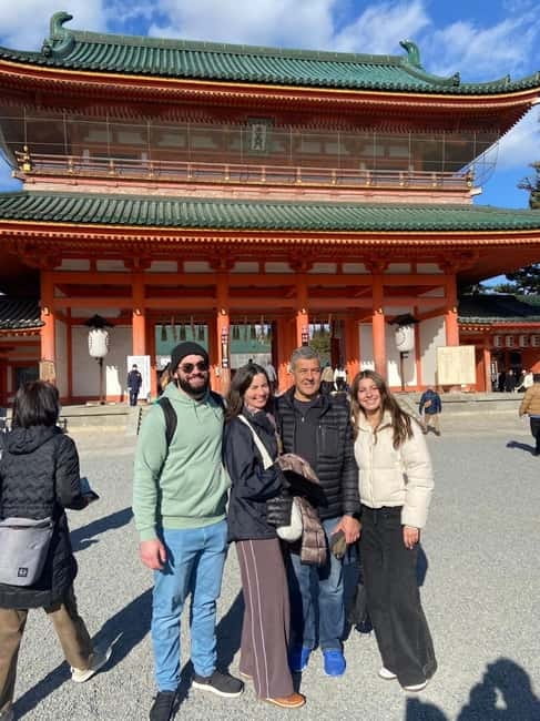Kyoto: Hidden Gems E-Bike Tour with Local Japanese Guide - Philosopher’s Path to Nanzen-ji: Temples Without the Wrestle