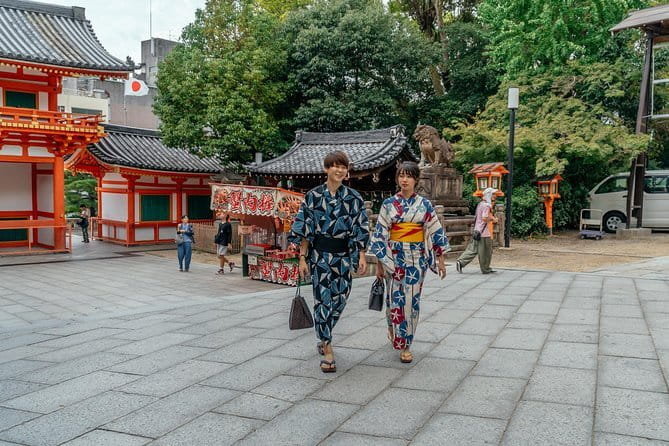 Kyoto: Higashiyama Slow Cycling Tour along the quiet waterfront - Philosopher’s Walk: Kyoto’s calm canal path and the meaning behind the name
