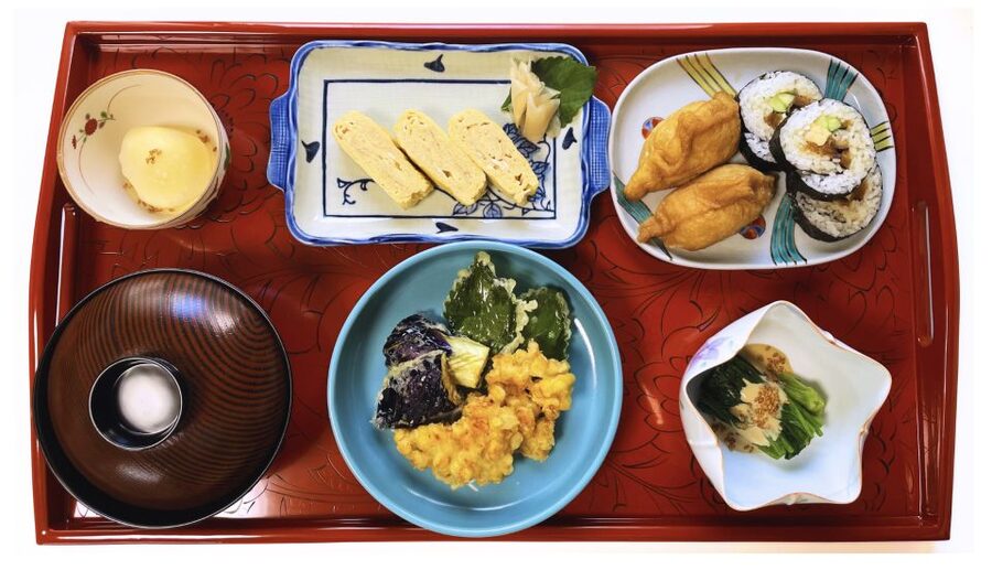 Kyoto Home Cooking Class ＆Supermarket tour near Fushimiinari - Quick hits before you go
