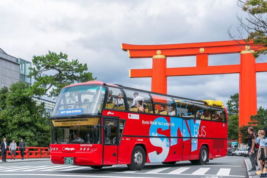 Kyoto: Hop-on Hop-off Sightseeing Bus Ticket - Nijo-jo Castle and Kitano-Tenmangu to Kamishichiken: Built Heritage and Old Neighborhood Mood