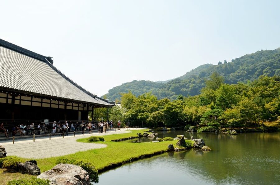 Kyoto: Immersive Arashiyama & Fushimi Inari by Private Car - Tenryu-ji Temple: where gardens teach you how to look