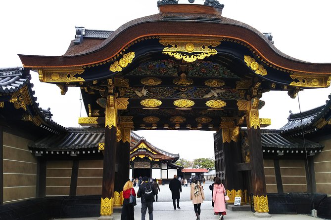 Kyoto Imperial Palace and Nijo Castle Walking Tour - A quick-hit Kyoto day that covers faith, food, and power