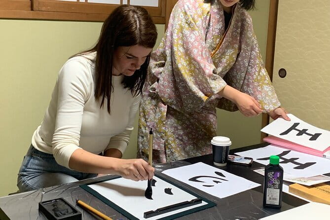 Kyoto: Japanese Calligraphy Class in 150 years old townhouse - Price and value: $43 for technique and a take-home keepsake