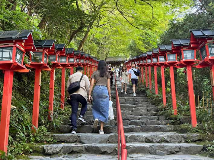 Kyoto: Kifune Shrine and the Sacred Kifune Valley Day Trip - Kifune Shrine grounds: main hall time with nature all around