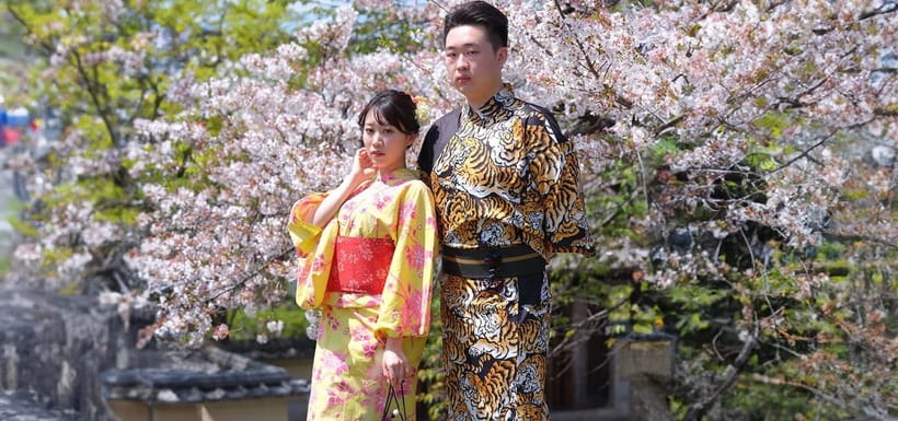Kyoto Kimono Rental mimosa ｜Kimono/Yukata Rental Couple Plan - Add-on fees: where styling preferences can change the total