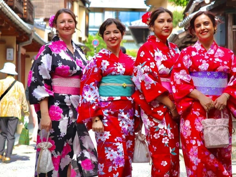 Kyoto Kimono Rental mimosa｜Kimono/Yukata Rental Ladies Plan - Choosing your kimono or yukata, without the outfit guessing game