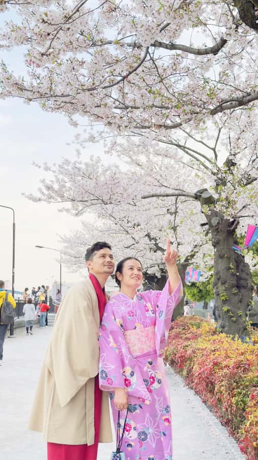 Kyoto: Kimono Rental Traditional Experience at Wargo in Gion - Who should book this, and who should skip it