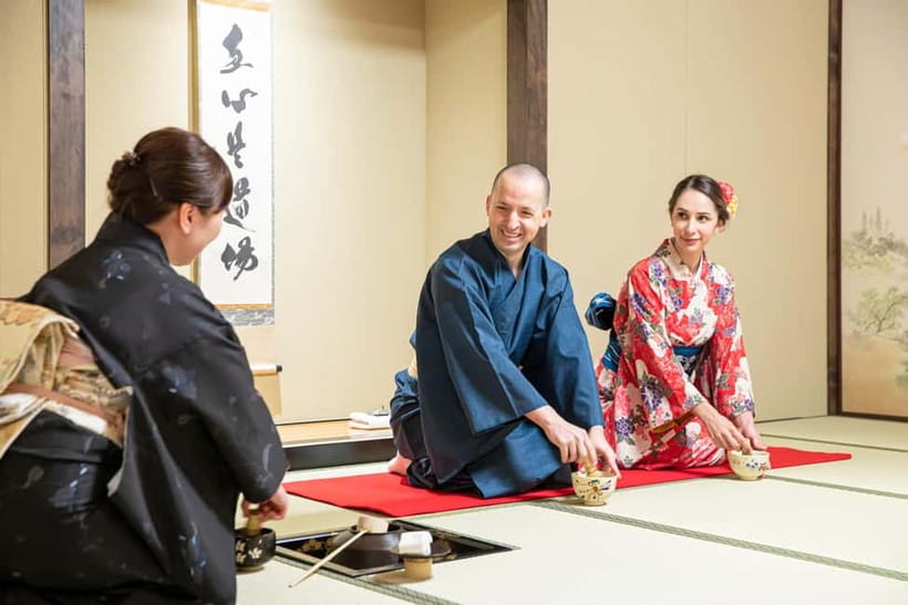 Kyoto: Kimono Tea Ceremony with Matcha and Sweet - Key things to know before you go