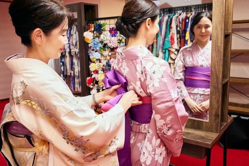 Kyoto: Kimono Tea Ceremony with Matcha and Sweet - Timing, Group Size, and Seating Options That Actually Matter
