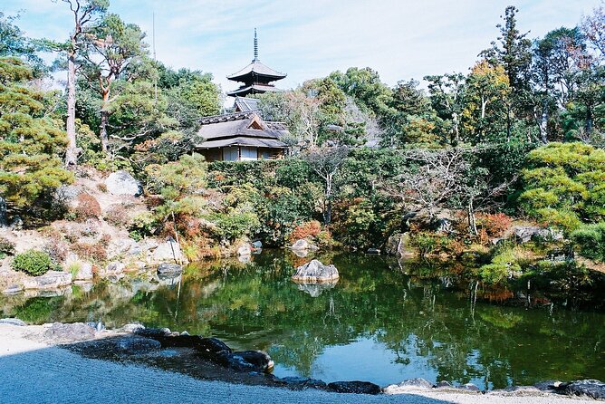 Kyoto: Kinkaku-ji Temple & Serene Garden Guided Tour with Tickets - Who should book this tour, and who might not love it