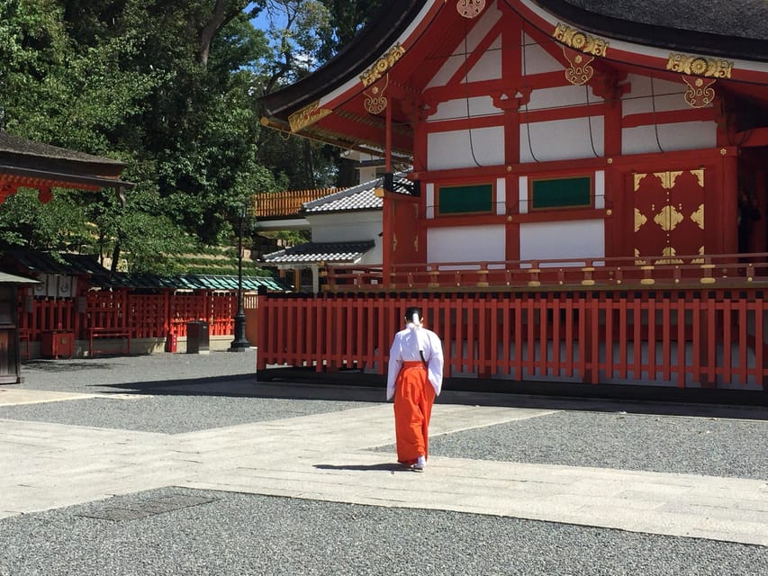 Kyoto: Kiyomizu-dera, Fushimi Inari & Gion Geisha District - Gion district walk: geisha and maiko facts that make sense