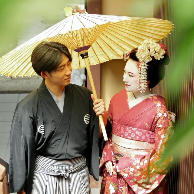 Kyoto kiyomizu Temple : Maiko and Samurai Couple Photoshoot - Optional strolling: the add-on you might actually want