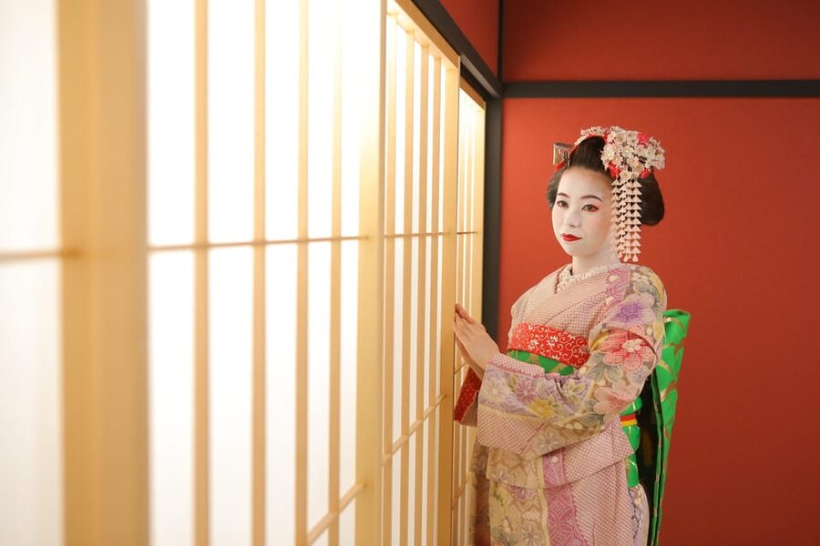 Kyoto: Maiko Makeover and Photoshoot Experience - Who Should Book This Maiko Makeover, and Who Should Skip It