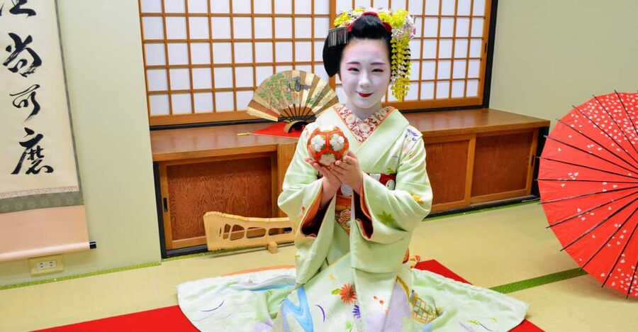 Kyoto: Meet-and-Greet, Maiko Show and Experience - Price and value: $44 for a short, structured culture moment