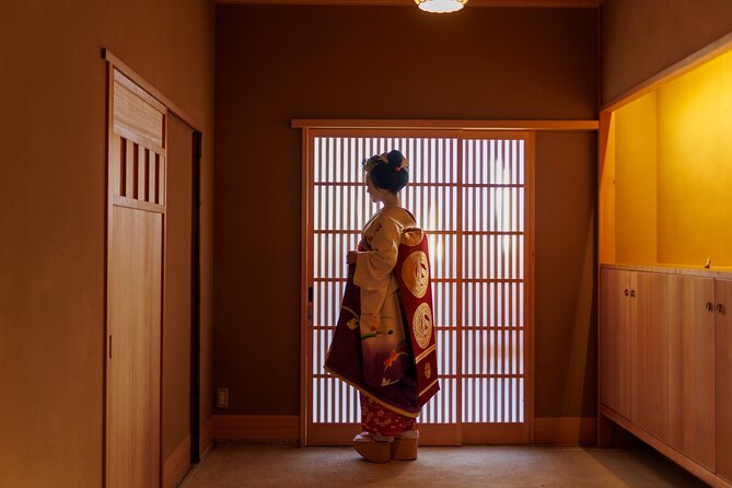 Kyoto: Meet the Geisha Maiko with Gion Walking Tour - Should You Book the Kyoto Meet the Geisha Maiko With Gion Walking Tour?