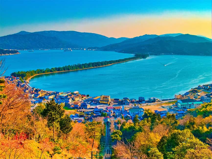 Kyoto: Miyama Village, Amanohashidate & Ine Bay Day Trip - How the guide keeps everything running on a long day