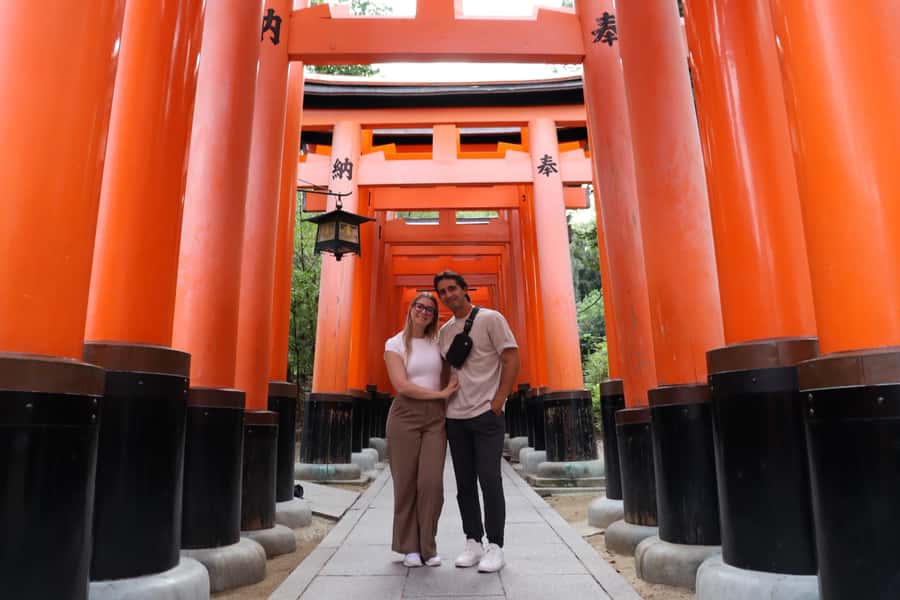 Kyoto Morning Highlights Tour: Fushimi, Kiyomizu-dera & Gion - Kiyomizu-dera temple time with entrance included