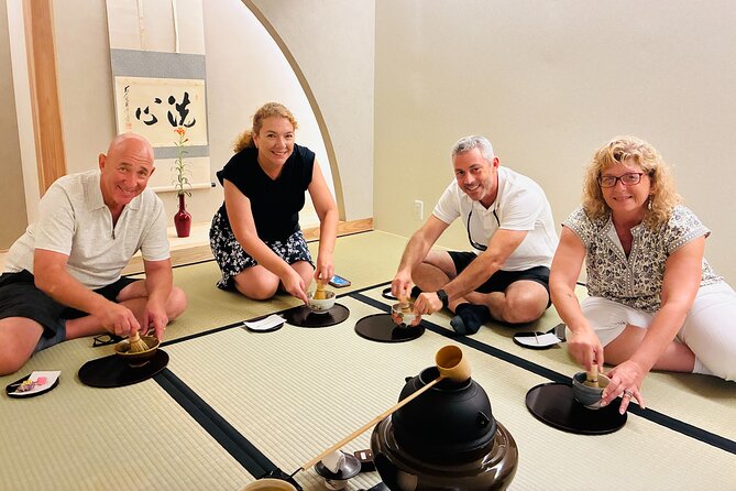 Kyoto: Newly Opened Tea Ceremony - Sanjo Chasuian - Entering through Nijiriguchi: the moment you switch modes