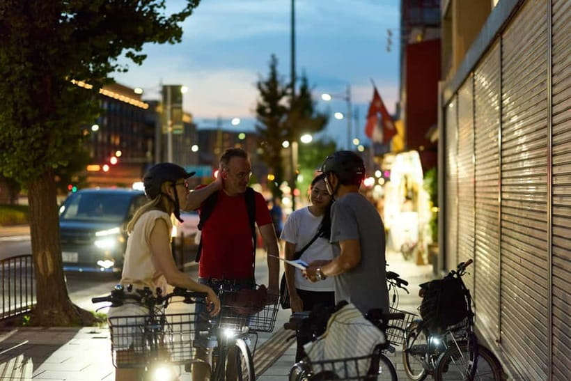 Kyoto: Night E-Bike Tour Hidden Gems & Backstreets - Small Group Pacing, E-Bike Comfort, and the Real Practicalities