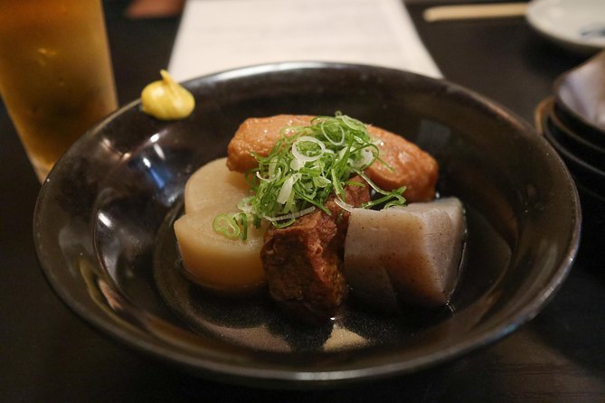 Kyoto Night Foodie Tour in Gion (9+ dishes + 6 Sake tastings) - Stop in Gion Shirakawa: Setting the Mood for Kyoto Vegetable Plates