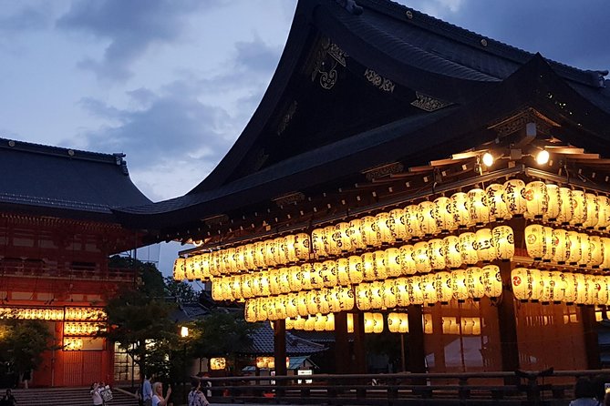 Kyoto Nighttime All-Inclusive Eats and Streets, Gion and Beyond - Kyoto After Dark: Why This Walk Makes Sense
