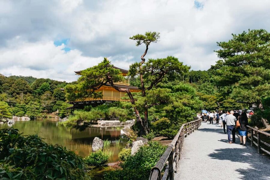 Kyoto: Nijo Castle, Kiyomizu & Fushimi Inari Guided Tour - First, know what kind of day this is
