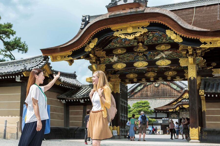 Kyoto: Nijo-jo Castle and Ninomaru Palace Guided Tour - Practical planning tips before you go