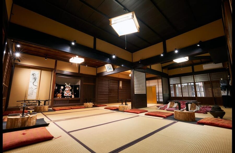 Kyoto: Ninja Weapon Forging Experience - Step 1: Samue uniform and the tenugui headband