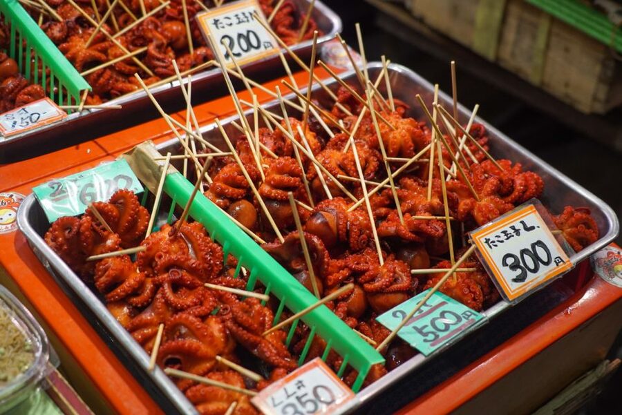 Kyoto: Nishiki Market Brunch Walking Tour-7 Tastings+Brunch - Photos and Guide Style: The Part You Do Not See Listed, but You Feel