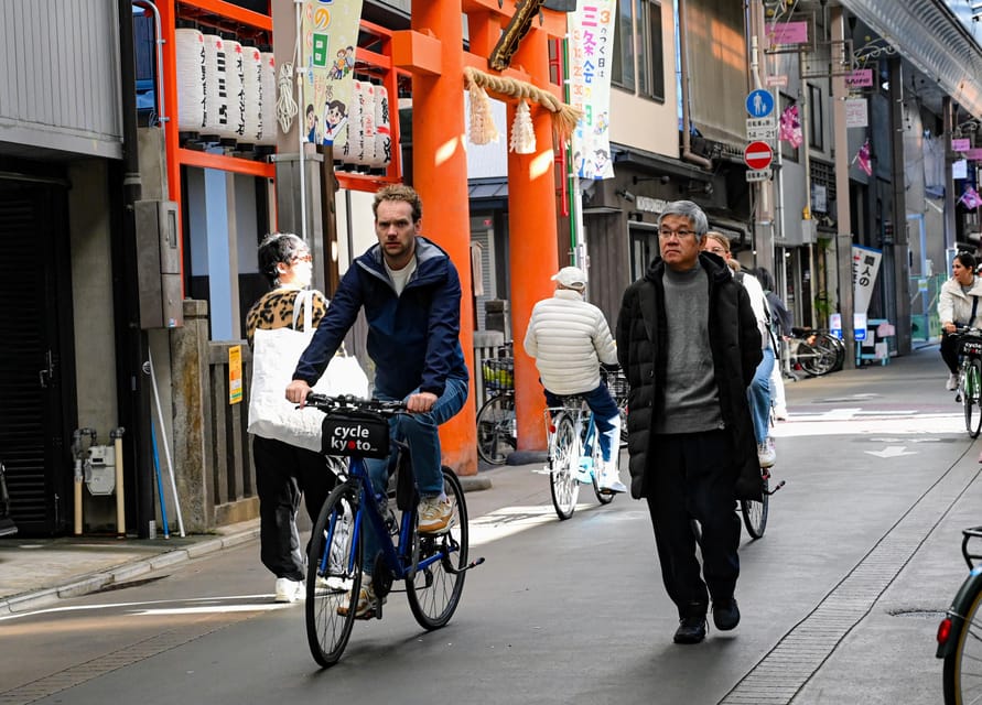 Kyoto: North Kyoto Guided Cycling Tour with Lunch - Lunch in central Kyoto, included and actually worth planning around