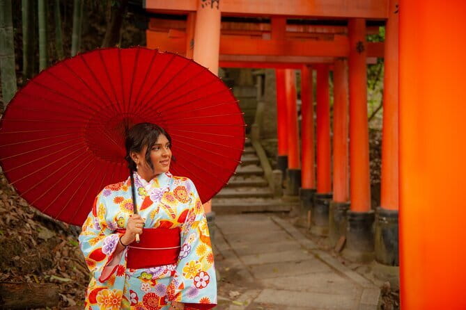 Kyoto Photography Masterclass - Private Photography Lesson - Koju Ninenzaka steps: learning to work with texture and stair geometry