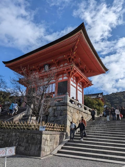 Kyoto: Private 2.5 Hour Historical Walking Tour - What to wear and how to walk smarter