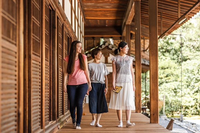 Kyoto Private 7-Hour Hidden Gems Tour with a Local – Unscripted - A Shinto shrine visit with lanterns, festivals, and practical etiquette